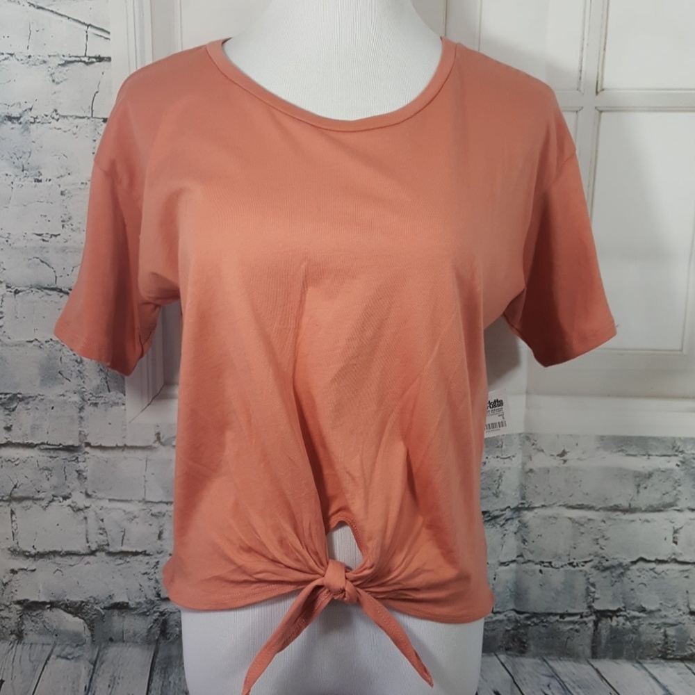Charlotte Russe Tie Front Tee Size Large